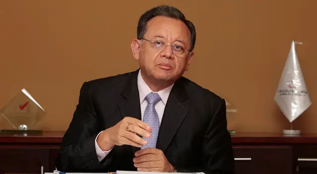 Denuncian a Edgar Alarcón.