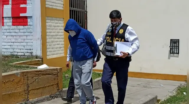 Policías son detenidos por tráfico de drogas