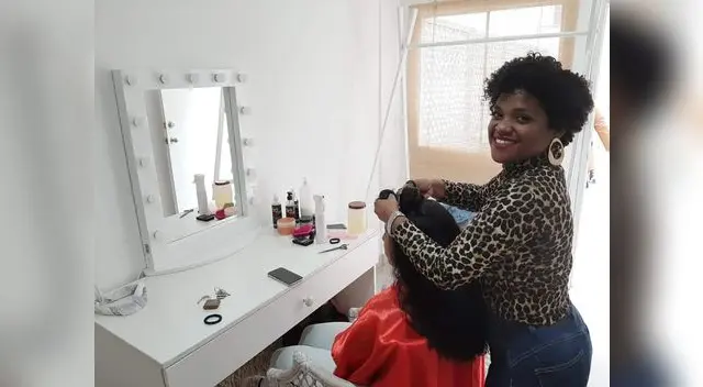 Josselyn Solano, del blog Prieta Perú y experta en cabello crespo.