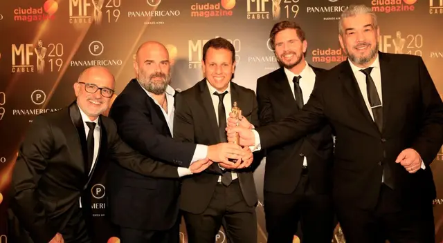 90 minutos y la instantánea luego del Martín Fierro. 90 minutos y la instantánea luego del Martín Fierro.