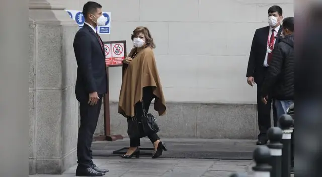 Zoraida Ávalos niega haya complotado con el gobierno para atacar con denuncias a los congresistas Edgar Alarcón y Omar Chehade.