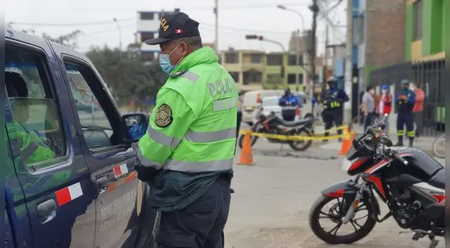 hallan feto embolsado en av. Río Chincha hallan feto embolsado en av. Río Chincha