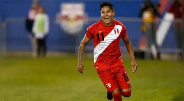 Raúl Ruidíaz espera ganarle a Paraguay y Brasil