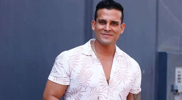 Christian Domínguez niega que solo haya durado 3 años en sus relaciones sentimentales.