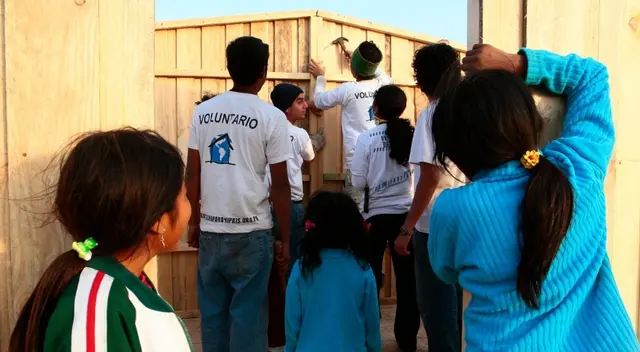 El ministerio de Vivienda presentó un subsidio que beneficiará a las familias peruanas que quieren construir en sus terrenos propios o en aires independizados. El ministerio de Vivienda presentó un subsidio que beneficiará a las familias peruanas que quieren construir en sus terrenos propios o en aires independizados.