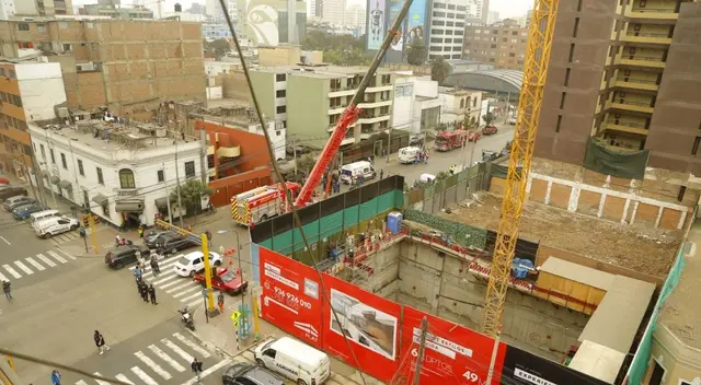 El ministerio de Vivienda presentó un subsidio que beneficiará a las familias peruanas que quieren construir en sus terrenos propios o en aires independizados. El ministerio de Vivienda presentó un subsidio que beneficiará a las familias peruanas que quieren construir en sus terrenos propios o en aires independizados.