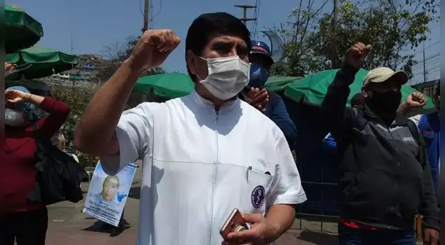 Piden la renuncia de director del hospital Hipólito Unanue