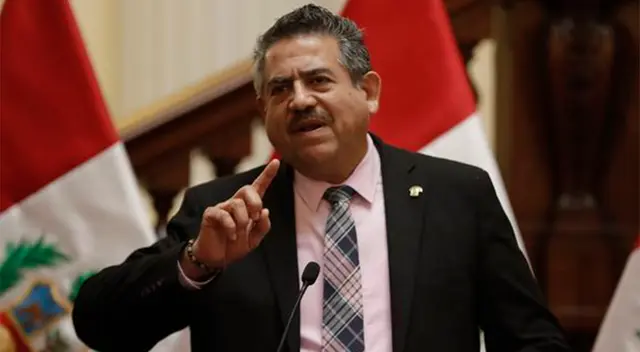 Merino anuncia que buscará diálogo con Vizcarra para recuperar confianza. Merino anuncia que buscará diálogo con Vizcarra para recuperar confianza.