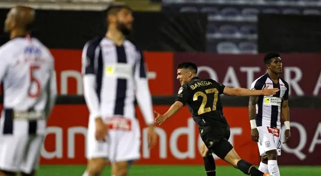 Alianza Lima no pudo ante Racing en Matute | Foto: EFE