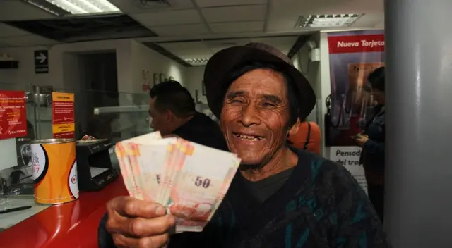 Cada bono tiene diferentes padrones de beneficiarios y se entrega S/760 a los trabajadores independientes, a peruanos de pobreza y extrema pobreza, a ciudadanos de zonas rurales y zonas urbanas. Cada bono tiene diferentes padrones de beneficiarios y se entrega S/760 a los trabajadores independientes, a peruanos de pobreza y extrema pobreza, a ciudadanos de zonas rurales y zonas urbanas.