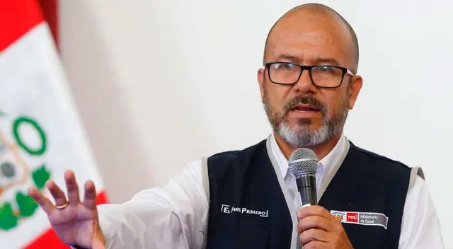 Víctor Zamora mostró estar en desacuerdo con la apertura de bares y discotecas en la fase 4 de la reactivación económica. Víctor Zamora mostró estar en desacuerdo con la apertura de bares y discotecas en la fase 4 de la reactivación económica.