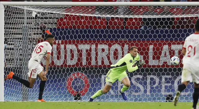 Manuel Neuer fue figura en la Supercopa de Europa | Foto: EFE