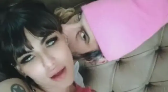 Angie Jibaja aseguró que encontró el “amor puro y real” al mostrarse compartiendo unos besos con su nuevo enamorado.