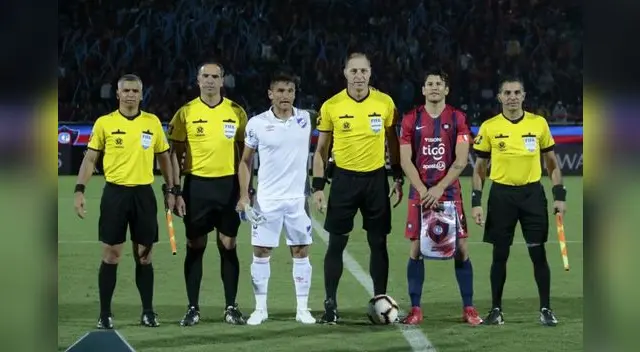 Néstor Pitana dirigirá el encuentro Paraguay- Perú en Asunción. Néstor Pitana dirigirá el encuentro Paraguay- Perú en Asunción.