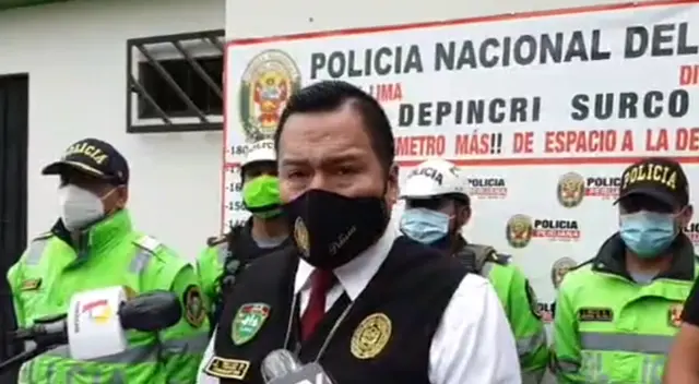 Policías capturan a dos delincuentes en Surco Policías capturan a dos delincuentes en Surco