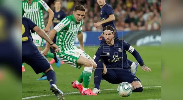 Sergio Ramos bien en la zaga y fue el jugador que marcó el gol de la victoria. Sergio Ramos bien en la zaga y fue el jugador que marcó el gol de la victoria.