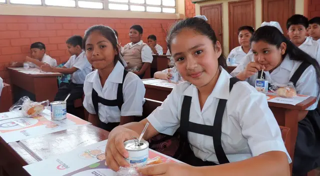 De acuerdo a Martín Benavides, existe un incremento de deserción escolar a causa de la crisis económica que afrotan muchas familias en el país, algo por lo que ya se atravesó en años anteriores.