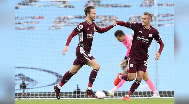 Esta escena de festejo de Leicester se repitió en cinco veces ante Manchester City. Esta escena de festejo de Leicester se repitió en cinco veces ante Manchester City.