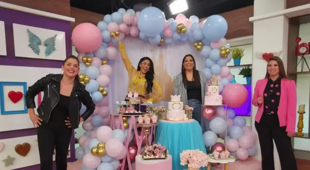 Maricarmen Marín recibió una serie de tiernos saludos de cumpleaños en vivo por parte de sus amigos y compañeros, y se mostró emocionada.