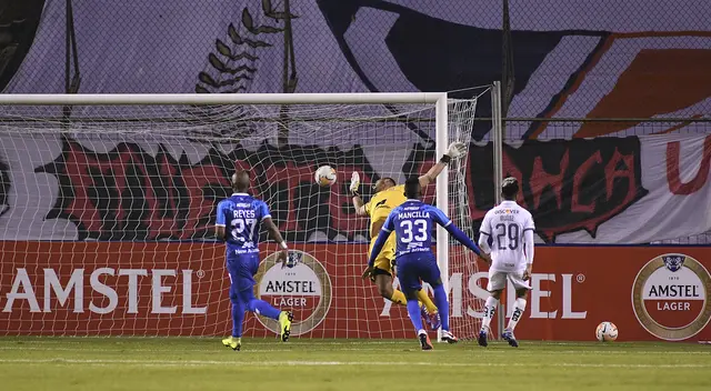 LDU venció a Binacional y clasificó a octavos de final de la Copa Libertadores | Foto: @Libertadores