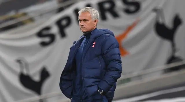 Peculiar momento se registró en el Tottenham vs. Chelsea | Foto: EFE