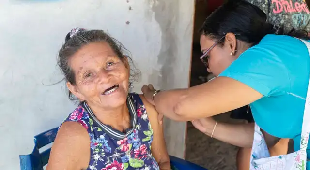 Adultos mayores podrán vacunarse gratis contra enfermedades mortales Adultos mayores podrán vacunarse gratis contra enfermedades mortales