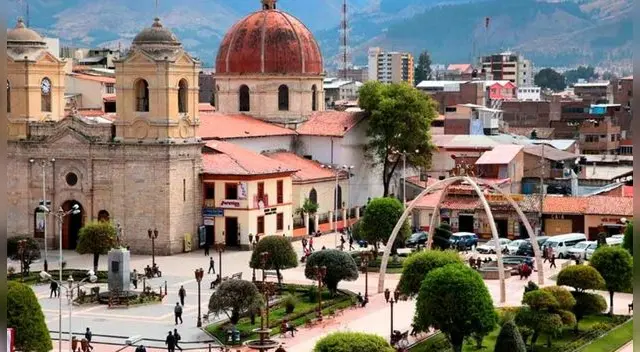 La Heroica Junín o simplemente Junín es una ciudad del centro del Perú.