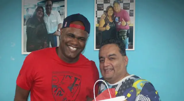 Joao Castillo aseguró que la pasa bien en el set de El Wasap de JB, y que prefiere eliminar de sus redes las críticas que recibe. Joao Castillo aseguró que la pasa bien en el set de El Wasap de JB, y que prefiere eliminar de sus redes las críticas que recibe.