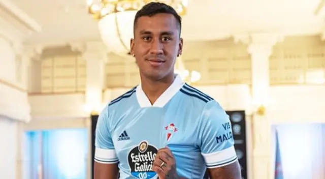 Un video captó el preciso momento en que las cámaras le robaron protagonismo a Renato Tapia por dos publicidades de marcas peruanas en el estadio Balaídos.