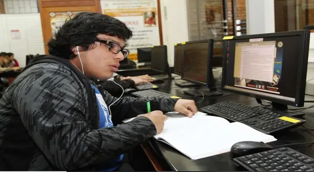 Examen virtual de admisión de la Universidad Mayor de San Marcos presentó diversas denuncias por presuntas irregularidades Examen virtual de admisión de la Universidad Mayor de San Marcos presentó diversas denuncias por presuntas irregularidades