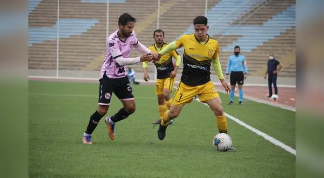 Yuriel Celi que supera la marca de Uribe fue el autor del gol del triunfo del Cantolao ante Boys.