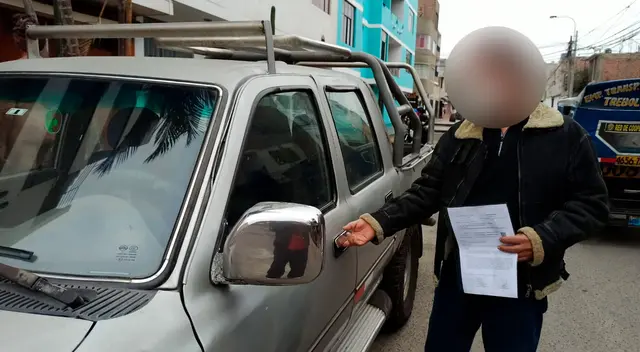 Las cámaras de seguridad instaladas en los exteriores de su vivienda pudieron captar los rostros de ambos delincuentes; sin embargo, la Policía aún no logra identificarlos. Las cámaras de seguridad instaladas en los exteriores de su vivienda pudieron captar los rostros de ambos delincuentes; sin embargo, la Policía aún no logra identificarlos.