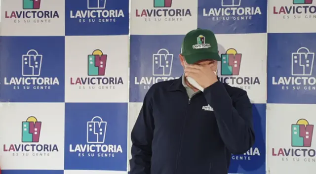 George Forsyth entró en llanto al iniciar conferencia de prensa George Forsyth entró en llanto al iniciar conferencia de prensa