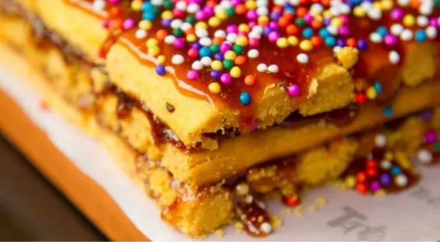 ¡Llegó la temporada del turrón de Doña Pepa! Y en esta nota te enseñamos cómo prepararla fácilmente en tu casa para toda la familia. ¡Llegó la temporada del turrón de Doña Pepa! Y en esta nota te enseñamos cómo prepararla fácilmente en tu casa para toda la familia.