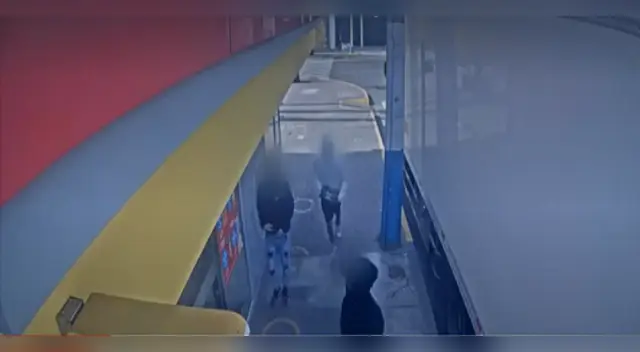 Los menores de edad huyeron por el jirón Vigil, distrito del Callao.