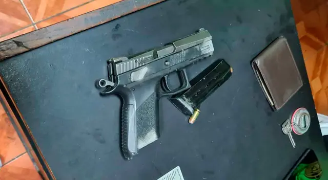 Policía detiene asalto dentro de transporte público en SMP.