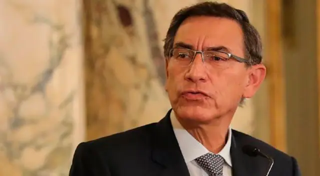 Martín Vizcarra firmó ley en favor de la mujer.