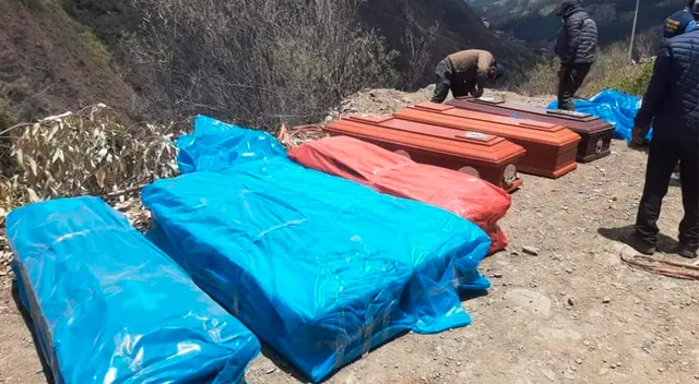 Terrible accidente enluta a varias familias en La Libertad.