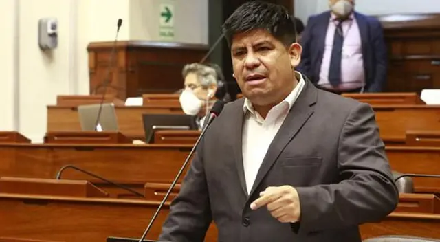 Congresista del Frente Amplio es denunciado por acoso laboral. Congresista del Frente Amplio es denunciado por acoso laboral.