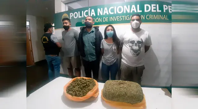 Aprovecharon el partido para llevar la ilícita mercadería. Aprovecharon el partido para llevar la ilícita mercadería.