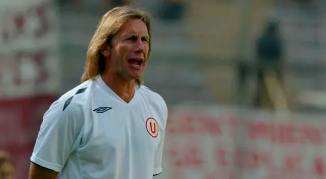 Ricardo Gareca reaccionó ante la pregunta de una periodista sobre la jugada de Raúl Ruidíaz en el partido por las Eliminatorias Qatar 2022, dejando impresionada a la audiencia.