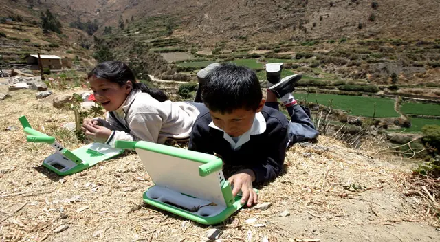 Escolares y profesores de zonas rurales recibirán tablets desde el martes 13 de octubre