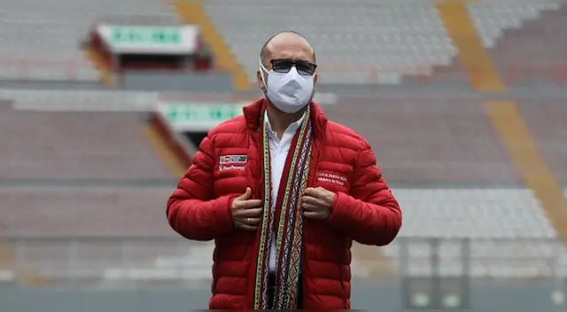 Víctor Zamora saludó el retiro de la hidroxicloroquina, la ivermectina y la azitromicina para pacientes con coronavirus. Víctor Zamora saludó el retiro de la hidroxicloroquina, la ivermectina y la azitromicina para pacientes con coronavirus.