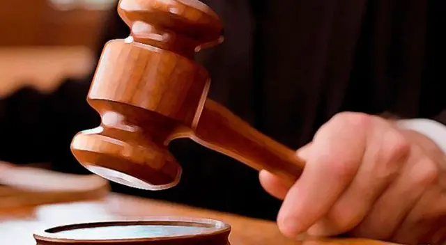 Sentencian a mujer a 18 meses de prisión por matar a su agresor sexual Sentencian a mujer a 18 meses de prisión por matar a su agresor sexual