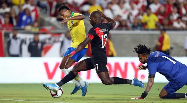 Perú y Brasil se enfrentan esta noche en el Estadio Nacional | Foto: EFE Perú y Brasil se enfrentan esta noche en el Estadio Nacional | Foto: EFE