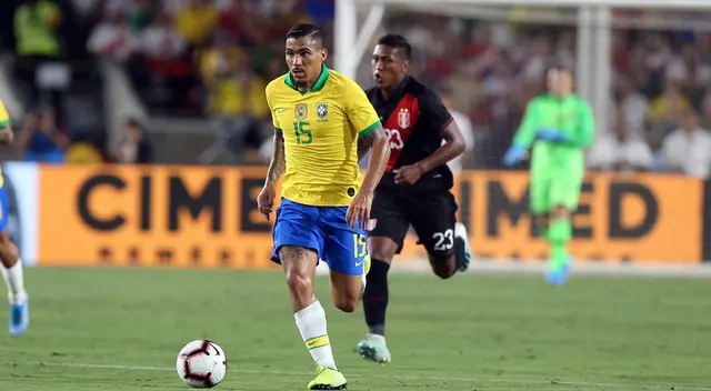 Perú y Brasil se enfrentan por las Eliminatorias Qatar 2022 | Foto: EFE