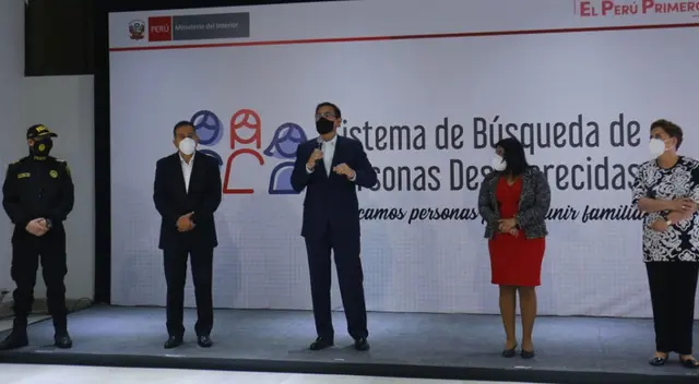 Martín Vizcarra mencionó que a través de un aplicativo los policías recibirán alertas en sus celulares. Martín Vizcarra mencionó que a través de un aplicativo los policías recibirán alertas en sus celulares.