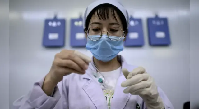 China busca ganar la carrera mundial por una vacuna contra el coronavirus, el cual tuvo como epicentro la ciudad de Wuhan. China busca ganar la carrera mundial por una vacuna contra el coronavirus, el cual tuvo como epicentro la ciudad de Wuhan.