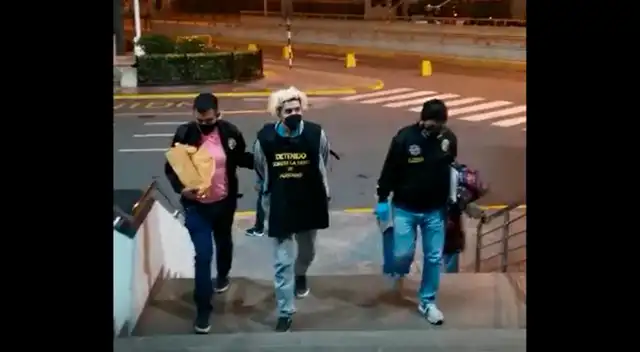 Discutieron dentro de vehículo luego de beber licor como grandes amigos.