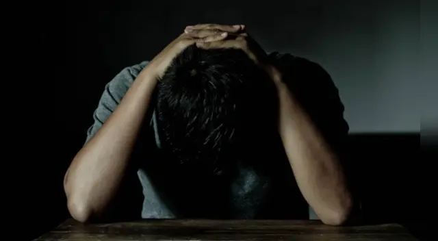 El hombre está endeudado por casi un millón de dólares en facturas médicas.